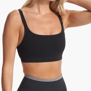 Vuori - Helix Seamless Bra - S - Black